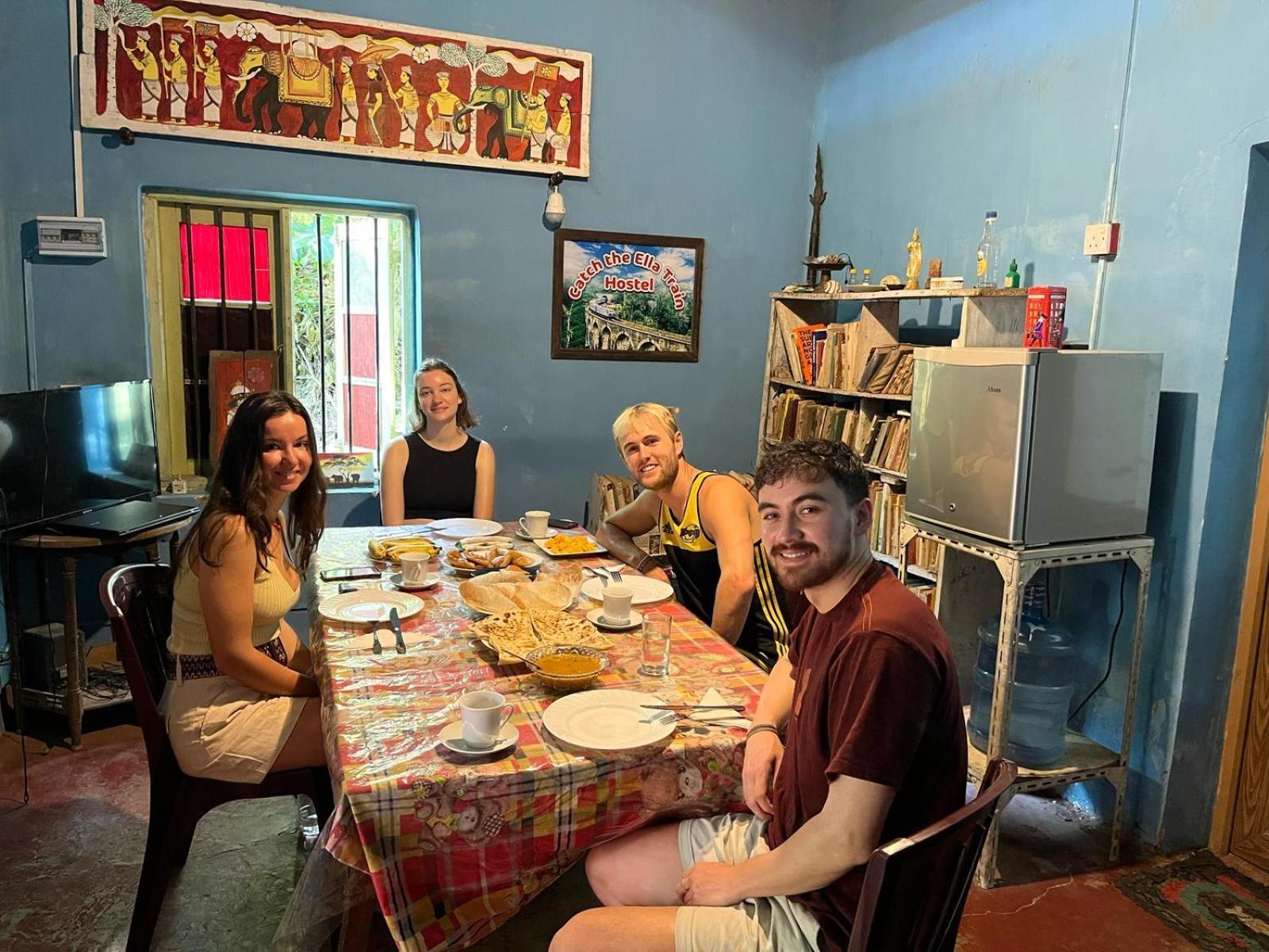 Catch The Ella Train Hostel Kandy Zewnętrze zdjęcie